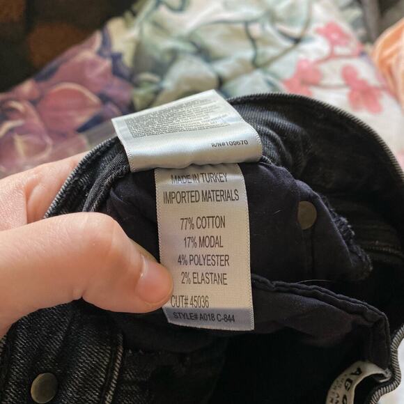 AGOLDE Sophie High Rise Skinny Crop Black Jeans Temple Distressed Hems Size 24 - Picture 10 of 10